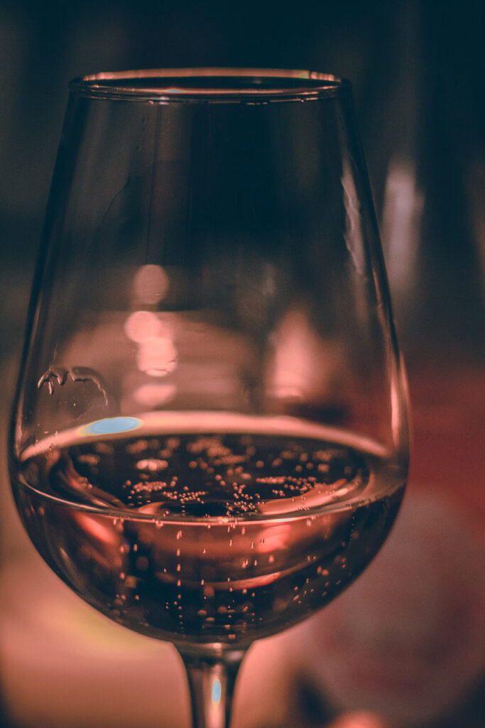 Fonte foto di Tyler Delgado su Unsplash, Marketing That Works WideSpirit