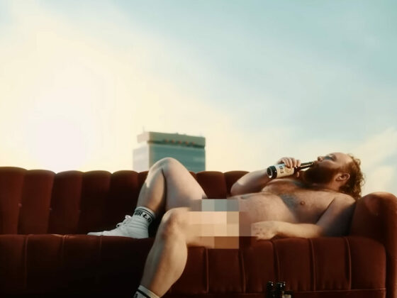 Fonte immagine spot YouTube Drink NAKED. Yes, Chef! - BRLO 2024